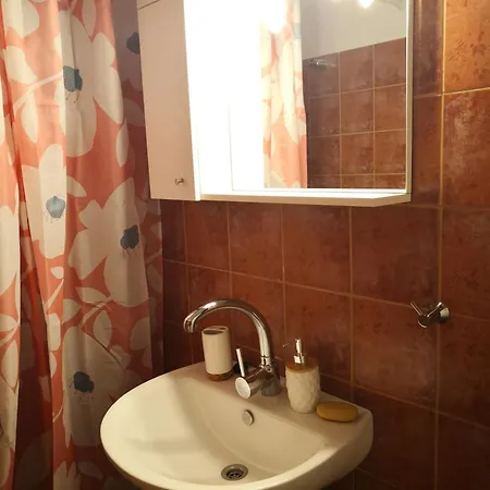 Effrosini Stonehouse Center Hébergement de vacances *