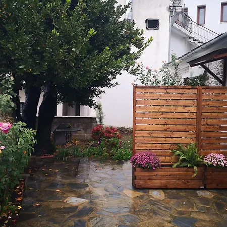 Effrosini Stonehouse Center Hébergement de vacances *